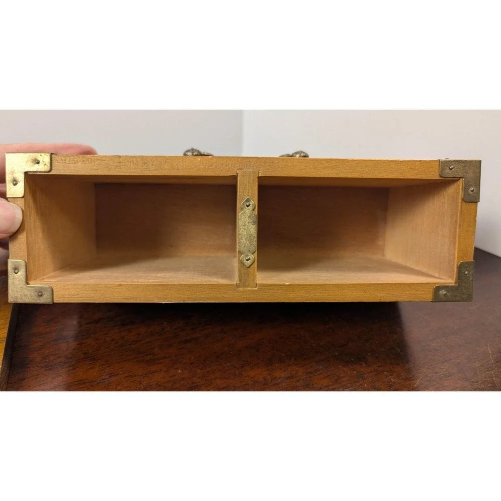 Unbranded vintage set